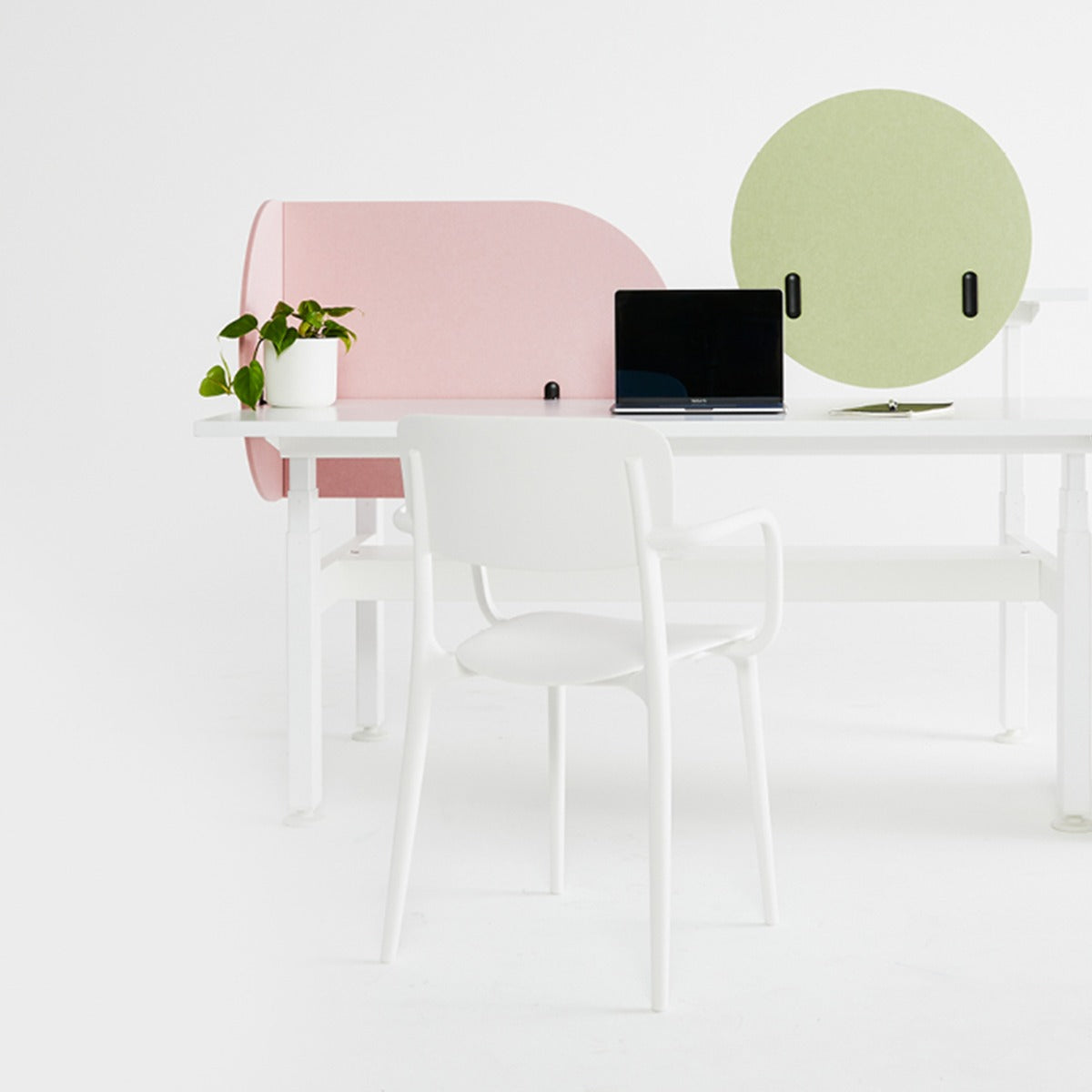 Autex 'Vicinity Sol' Acoustic Desk Screens