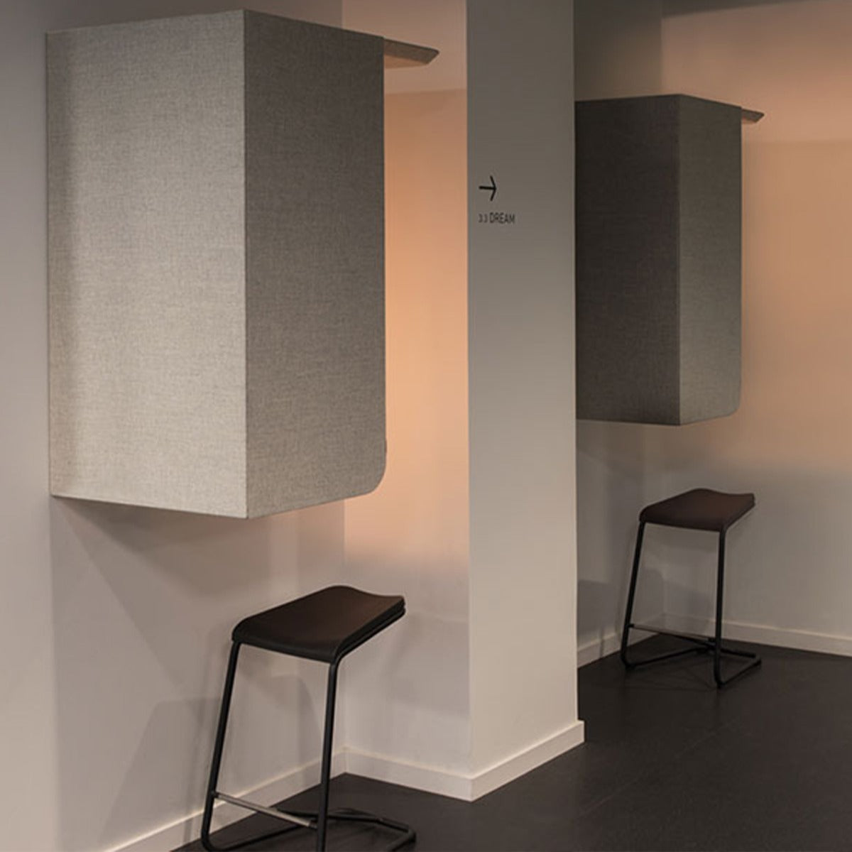 Abstracta 'Domo Wall Booth'