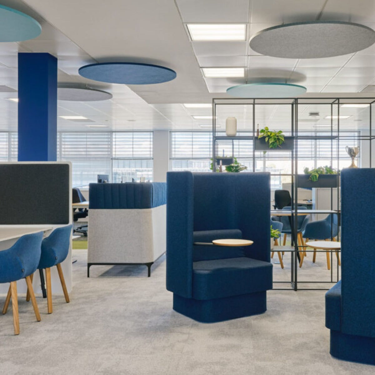 SilentSpace circle ceiling raft in meeting room