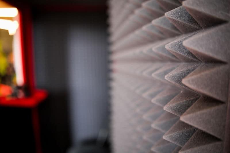 Soundproofing vs Sound Absorbing